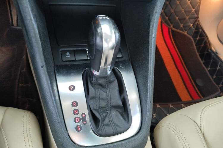 Used Volkswagen Golf 2011 1.4 TSI Luxury Touring Edition
