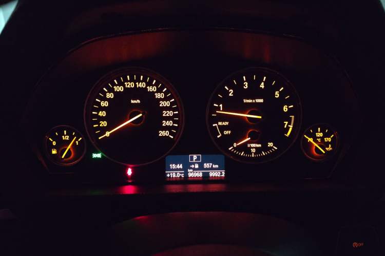 Used BMW 3 Series 2016 320Li Ambition Model Instrument Cluster