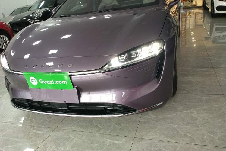 Used Hima Luxeed S7 2025 705 km Pro Left Front Headlight