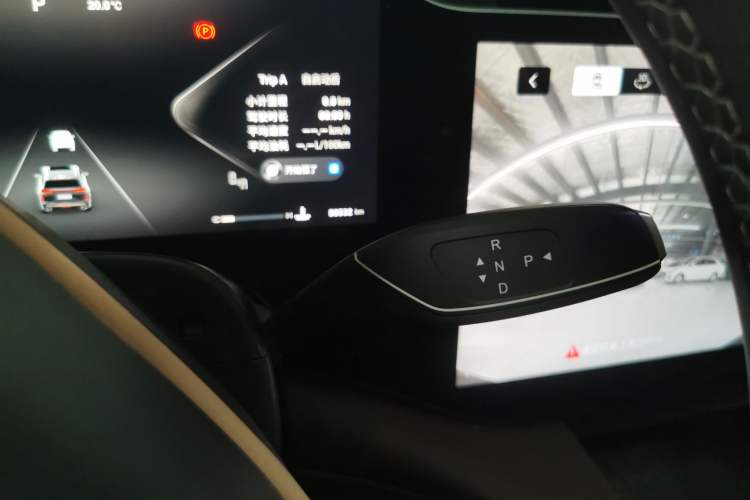 Used EXEED Lanyue 2023 400T Four-Wheel Drive Star Prestige Edition 6 Seats
