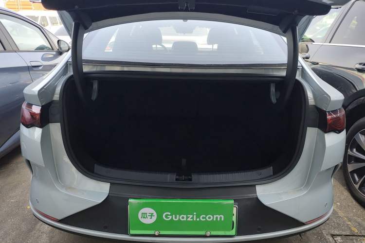 Used BYD Qin L 2025 EV 470KM Leading Edition Trunk
