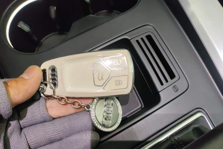 Used Audi A4L 2023 40 TFSI Fashion Dynamic Model