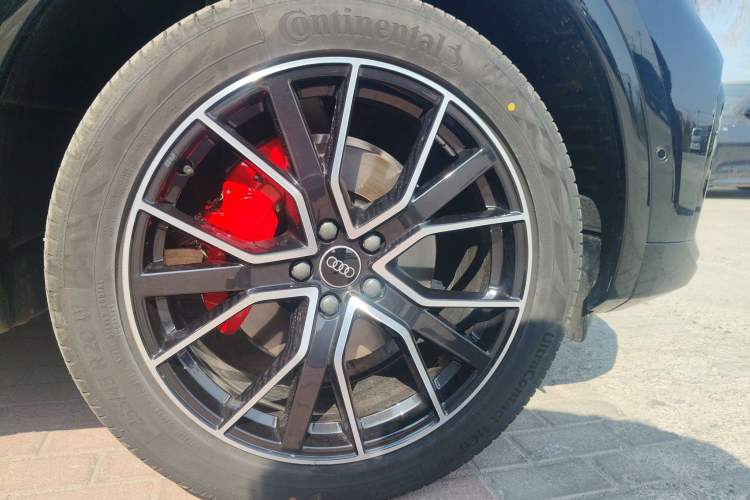 Used Audi Q5L 2025 quattro 45th Anniversary Edition 45 TFSI Luxury Dynamic Model
