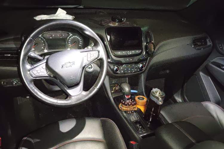 Used Chevrolet Equinox 2021 550T RS Four-Wheel Drive Intelligent Guardian Edition
