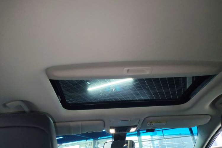 Used Honda Elysion 2022 2.0L eHEV Luxury Edition