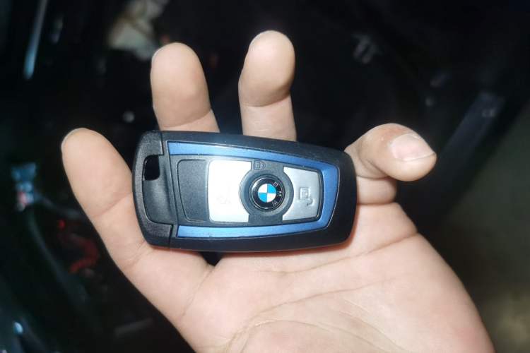 Used BMW 3 Series GT 2019 320i M Sport Package Vehicle Key