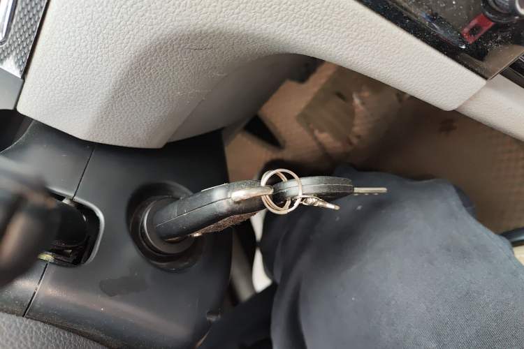 Used Volkswagen Bora 2013 1.6L Automatic Fashion Model Vehicle Key