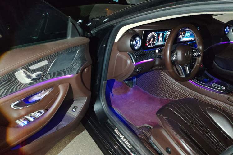 Used Mercedes-Benz CLS 2018 CLS 300 Dynamic Edition