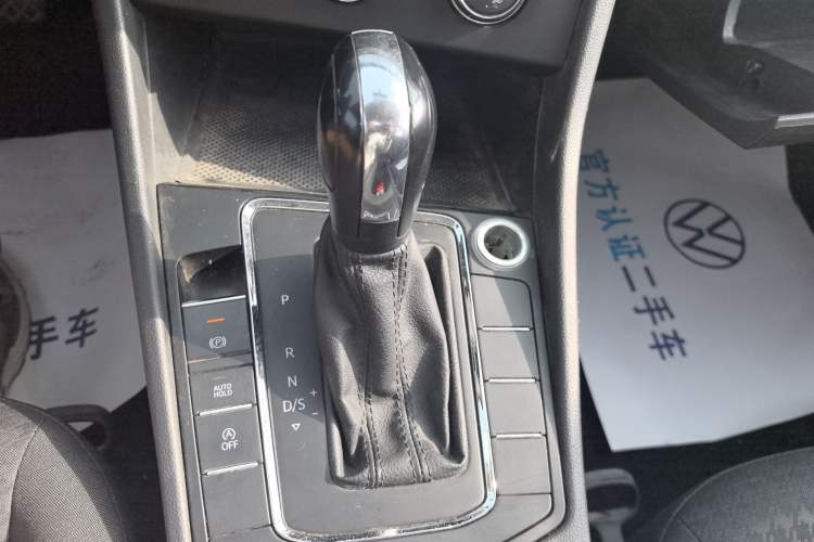 Used Volkswagen Bora 2019 Revised Version 1.5L Automatic Fashionable Style China VI