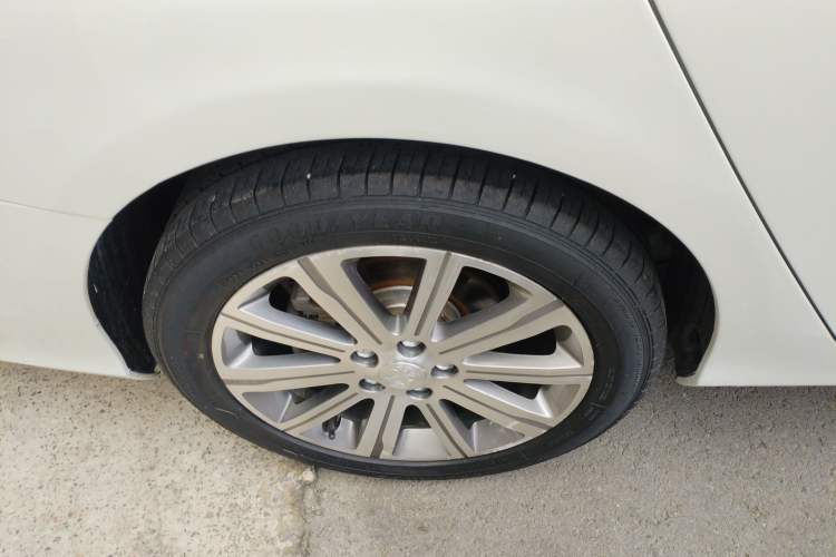 Used Peugeot 408 2014 1.8L Automatic Luxury Edition
