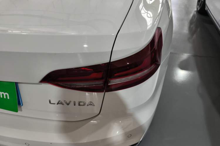 Used Volkswagen Lavida 2024 1.5L Automatic Starry Sky 5 Million Edition