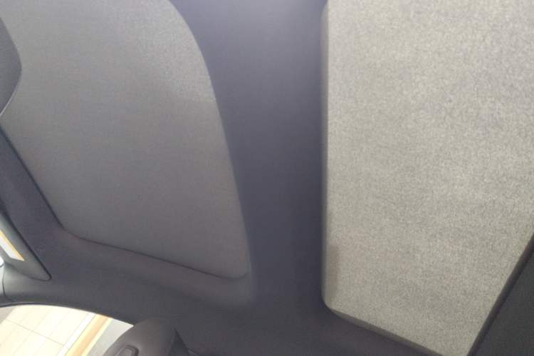 Used Mercedes-Benz A-Class 2020 Facelift A 180 L Sport Sedan Special Configuration Headliner