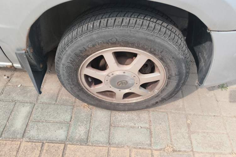 Used FAW Xiali 2011 A+ 1.0L Hatchback
