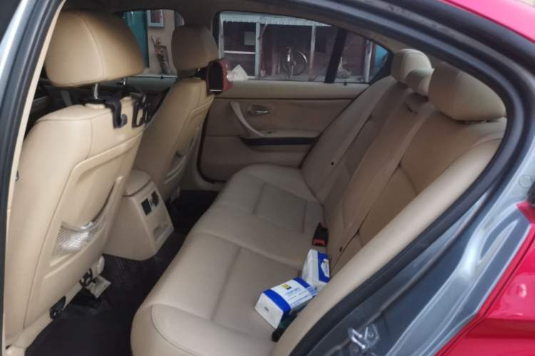 Used BMW 3 Series 2012 318i Leading Model
