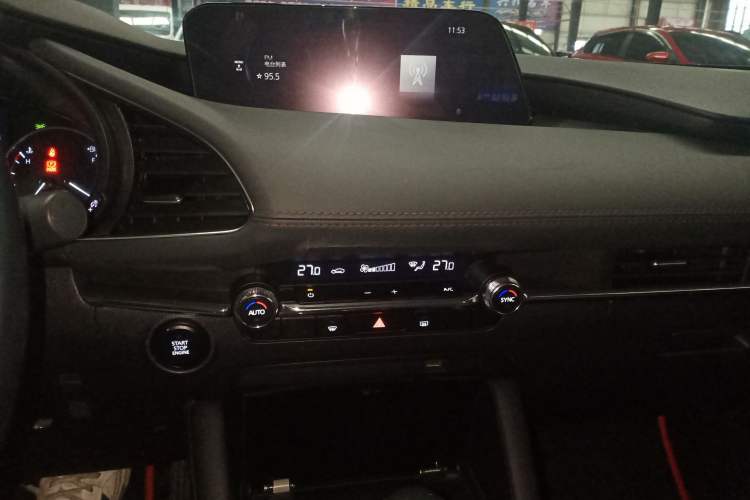 Used Mazda Mazda 3 Axela 2021 2.0L Automatic Zhiyao Edition
