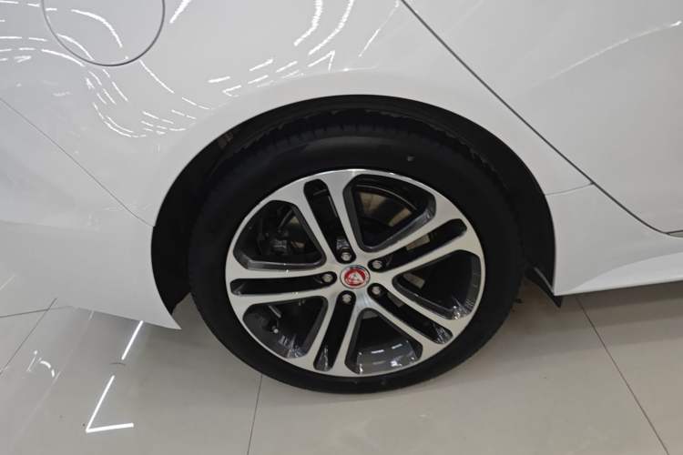 Used Jaguar XEL 2024 2.0T 250 PS R-DYNAMIC S Advanced Sport Edition
