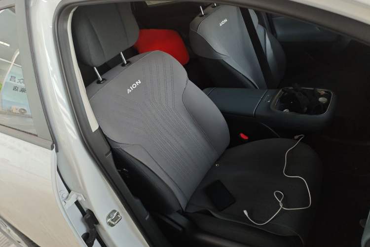 Used AION UT 2025 330 Star Edition