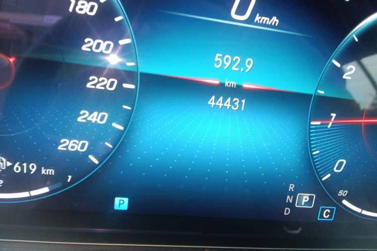 Used Mercedes-Benz E-Class 2021 E 300 Coupe Odometer Close Up