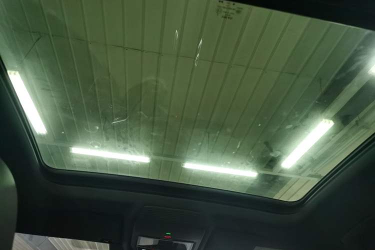 Used Volkswagen Tiguan L 2024 PRO 380TSI Four-Wheel Drive R-Line Prestige Edition Headliner