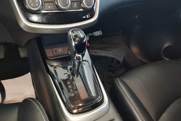 Used Nissan Tiida 2023 1.6L CVT Smart Drive Version
