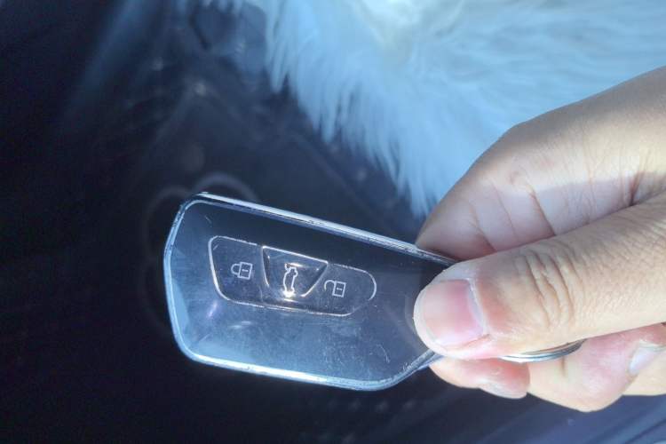 Used Volkswagen Golf 2023 280TSI DSG R-Line Lite Vehicle Key