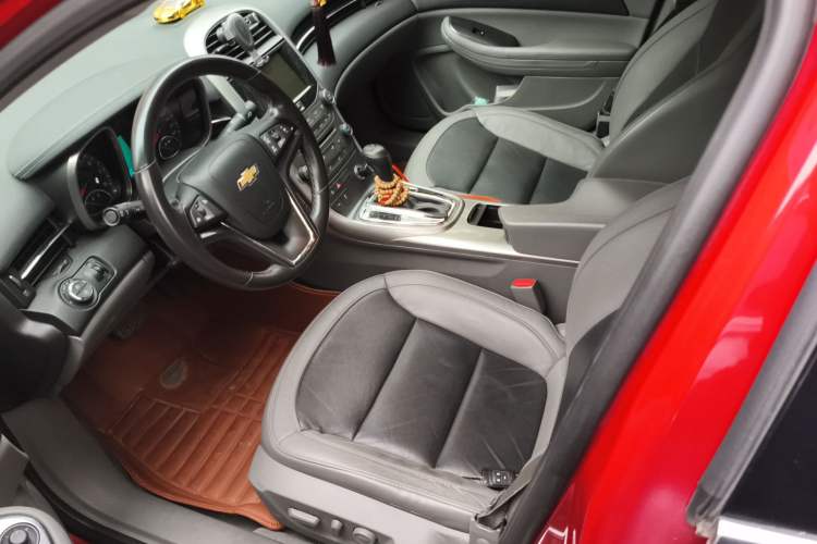 Used Chevrolet Malibu 2014 2.0L Automatic Luxury Edition Left Front Seat