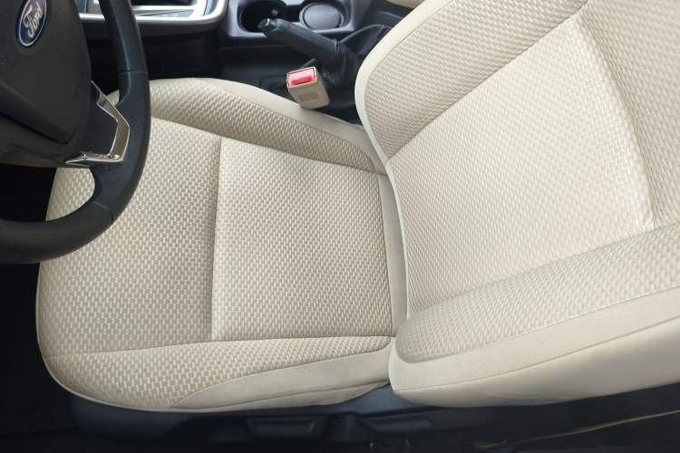 Used Ford Escort 2015 1.5L Automatic Comfort Edition Driver Seat