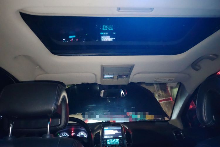 Used Chevrolet Captiva 2014 2.4L 4x4 Flagship Edition 7 Seats
