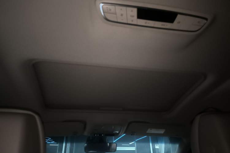 Used Buick GL8 2021 ES Land Cruiser 653T Luxury Edition Headliner