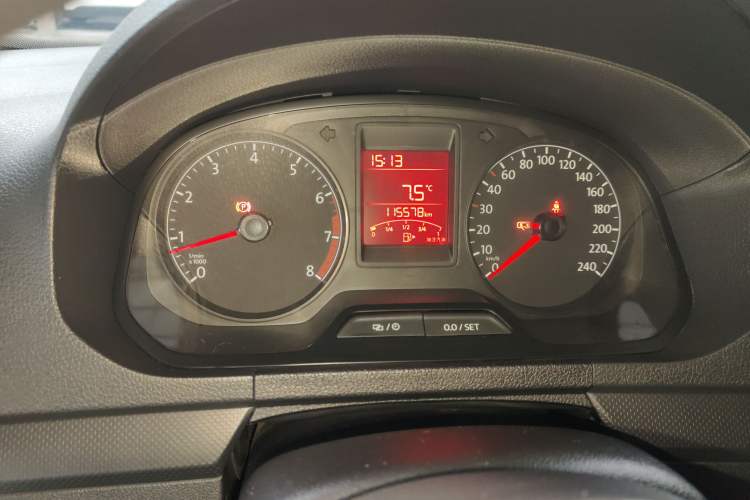 Used Volkswagen Jetta 2015 1.6L Manual Fashion Edition