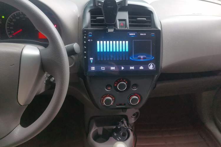 Used Nissan Sunny 2015 1.5XE Manual Comfort Edition