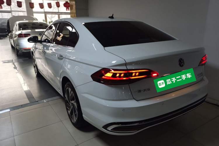 Used Volkswagen Bora 2023 300TSI DSG Prestige Edition