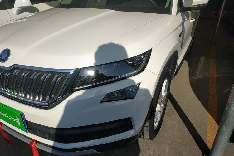Used Skoda Kodiaq 2017 TSI330 7-Seater Two-Wheel-Drive Luxury Edition
