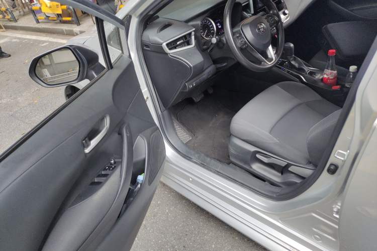 Used Toyota Levin 2021 185T CVT Luxury Edition
