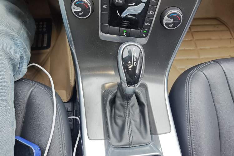 Used Volvo XC60 2014 Facelift T5 Zhiyi Edition