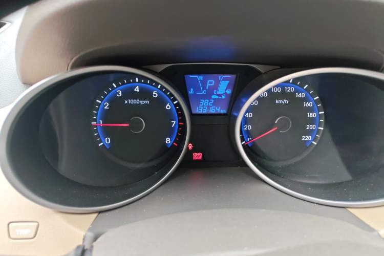 Used Hyundai ix35 2012 2.0L Automatic Two-Wheel Drive New Edition GL