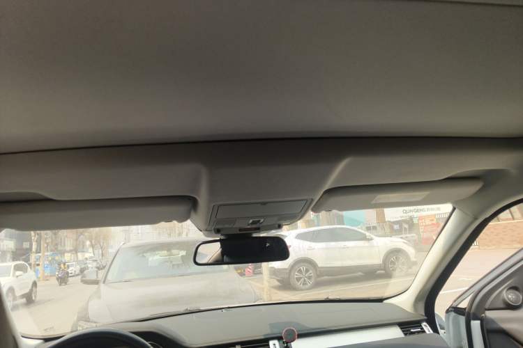 Used Land Rover Range Evoque 2018 240PS PURE Style Edition Headliner