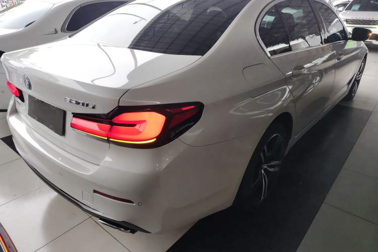 Used BMW 5 Series 2022 Second Facelift 530Li Leading Edition Luxury Package
