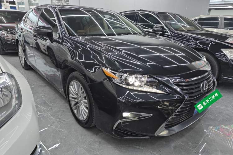 Used Lexus ES 2015 200 Elite Edition Exterior 1