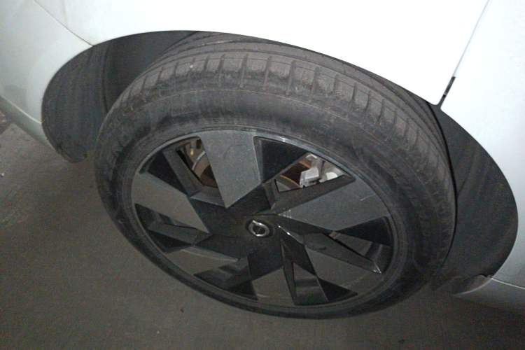 Used Volvo XC60 New Energy 2025 Plug-in Hybrid Long-Range All-Wheel Drive Smart Luxury Edition