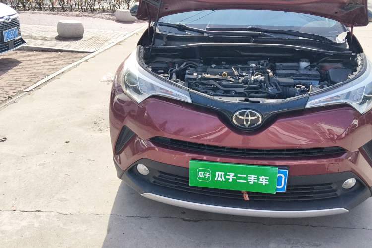 Used Toyota IZOA 2018 2.0L Yichi Version China VI Standard