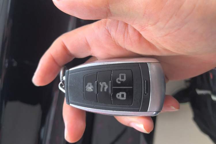 Used BAIC Off-Road BJ80 2018 2.3T Automatic Premium Version China V Emission Standard Vehicle Key