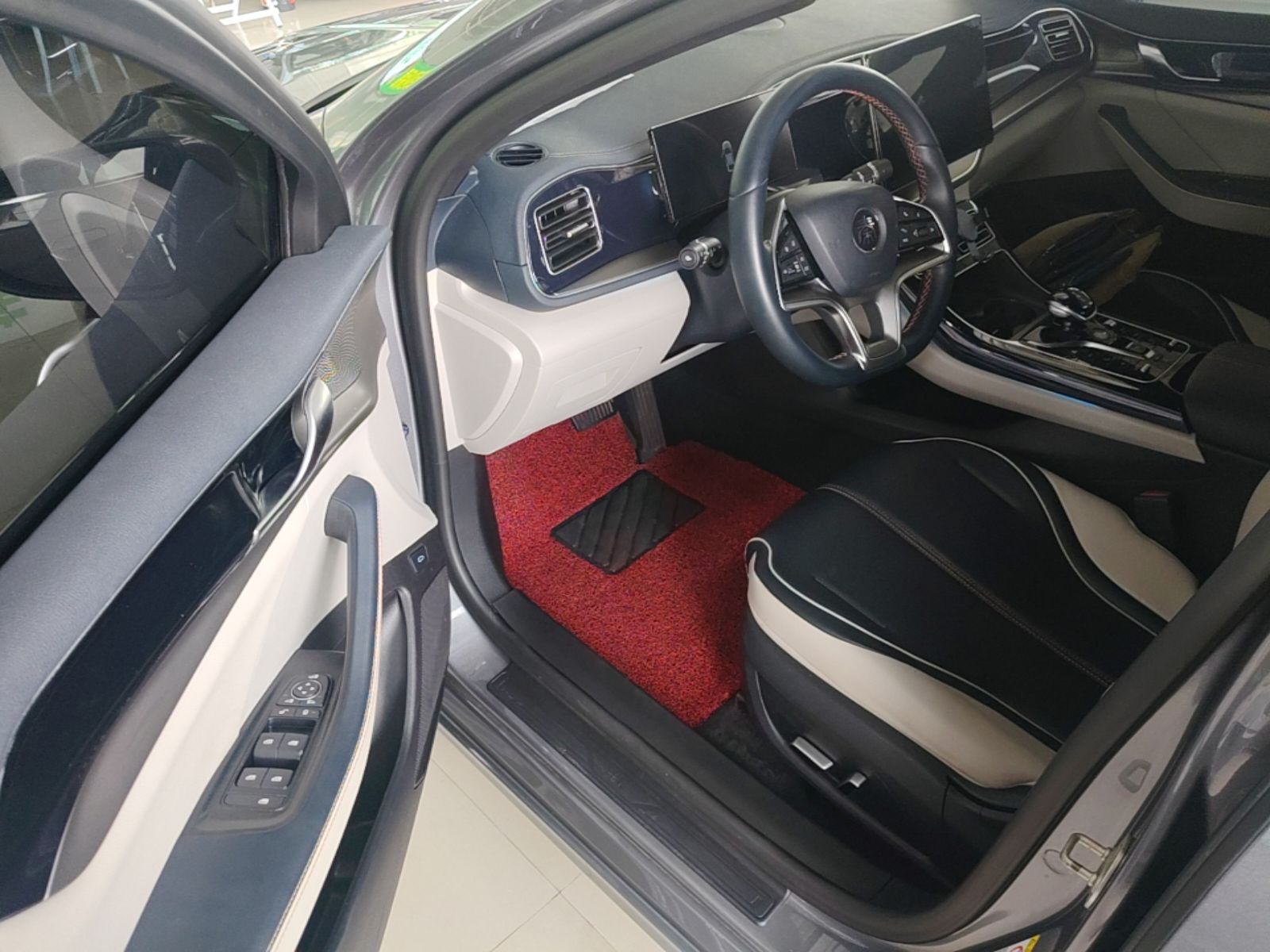 BYD Qin PLUS 2023 Champion Edition EV 510KM Excellence Model — снимка 18