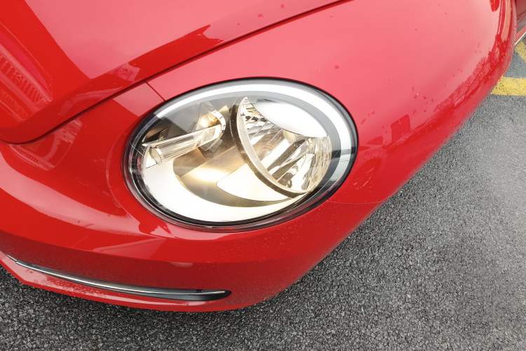 Used Volkswagen Beetle 2015 180TSI model
