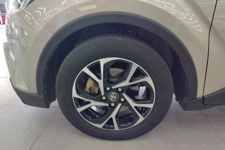 Used Toyota C-HR 2020 2.0L Leading Edition