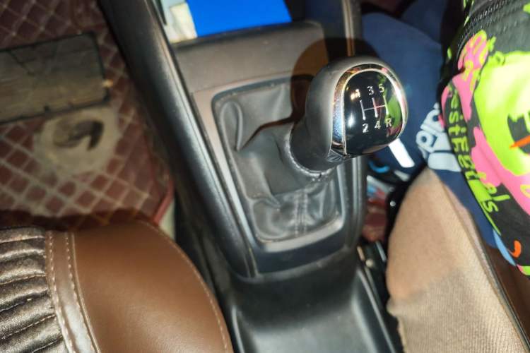 Used Nissan Kicks 2017 1.5L Manual Cool Dynamic Edition