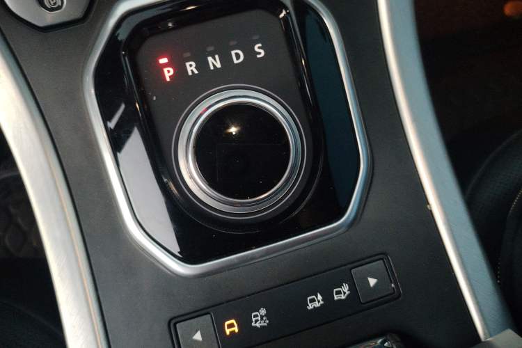 Used Land Rover Range Evoque 2016 2.0T SE PLUS Smart Enjoyment Edition
