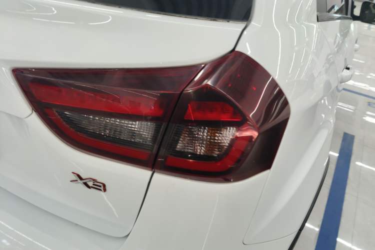 Used Geely Auto Vision X3 2021 PRO 1.5L Manual Elite Model