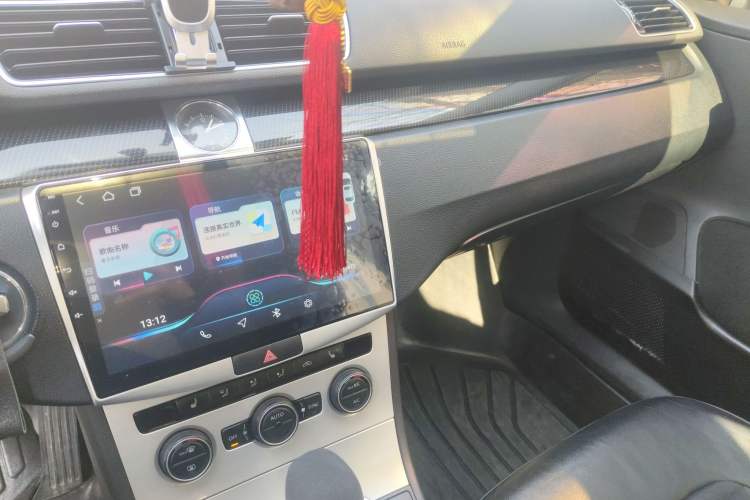 Used Volkswagen Magotan 2015 1.8TSI Luxury Model Audio And AC Panel