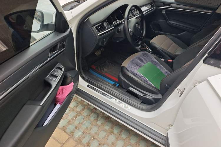 Used Volkswagen C-TREK 2018 230TSI DSG Comfort Model